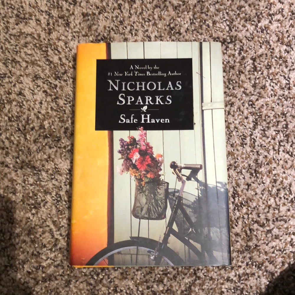 Nicholas Sparks Safe Haven Hardcover Book